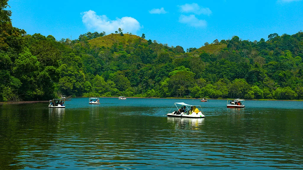 Pookode Lake